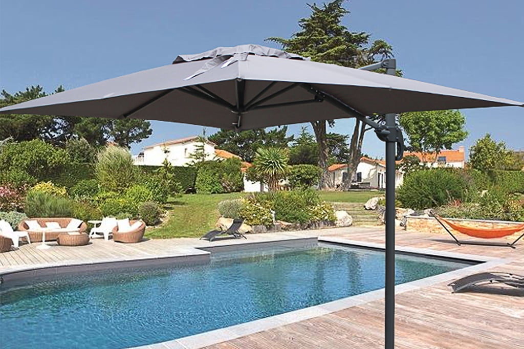 Lire la suite à propos de l’article Comment nettoyer un parasol ?