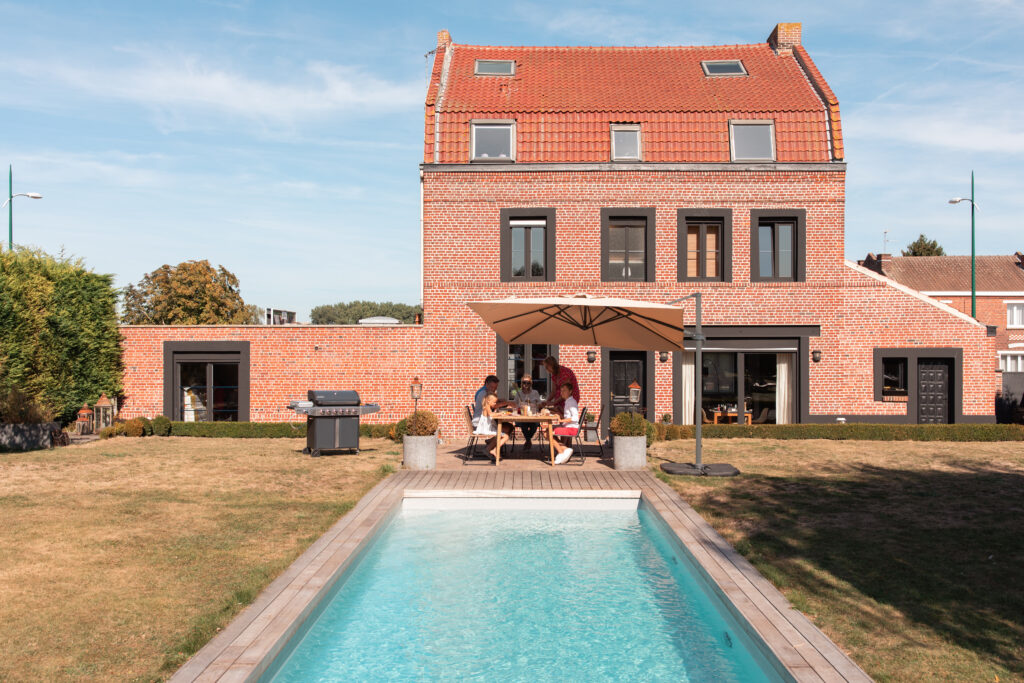 Lire la suite à propos de l’article Comment choisir une piscine ?