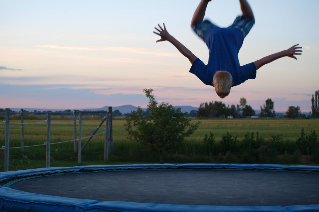 Lire la suite à propos de l’article Comment sécuriser un trampoline ?