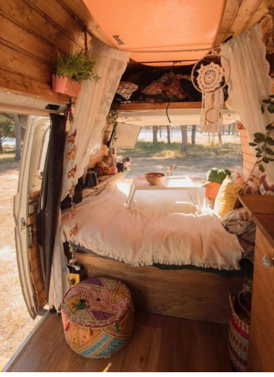 decoration van