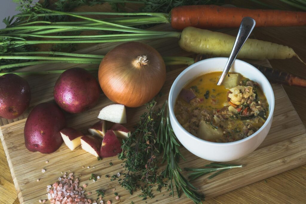 Légumes racines oignons carottes panés 