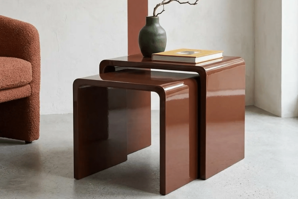 Lire la suite à propos de l’article Tendance glossy déco : adopter les meubles brillants