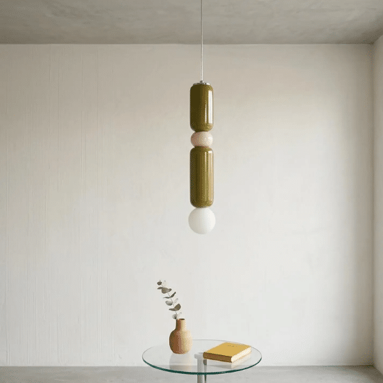 Suspension au dessus d'une table